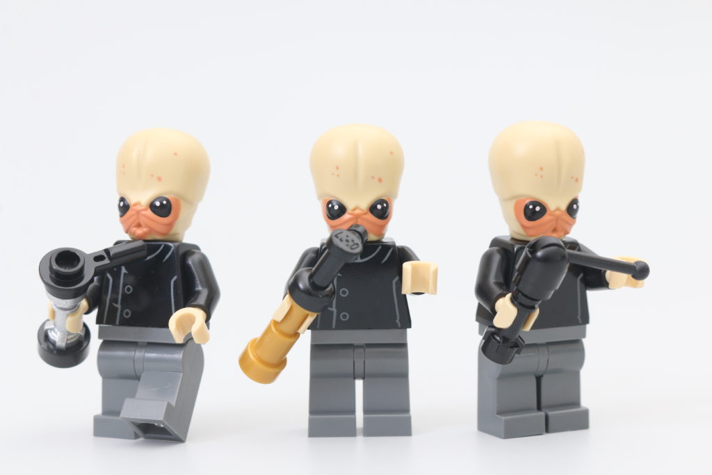 LEGO Star Wars 75290 Mos Eisley Cantina review 9