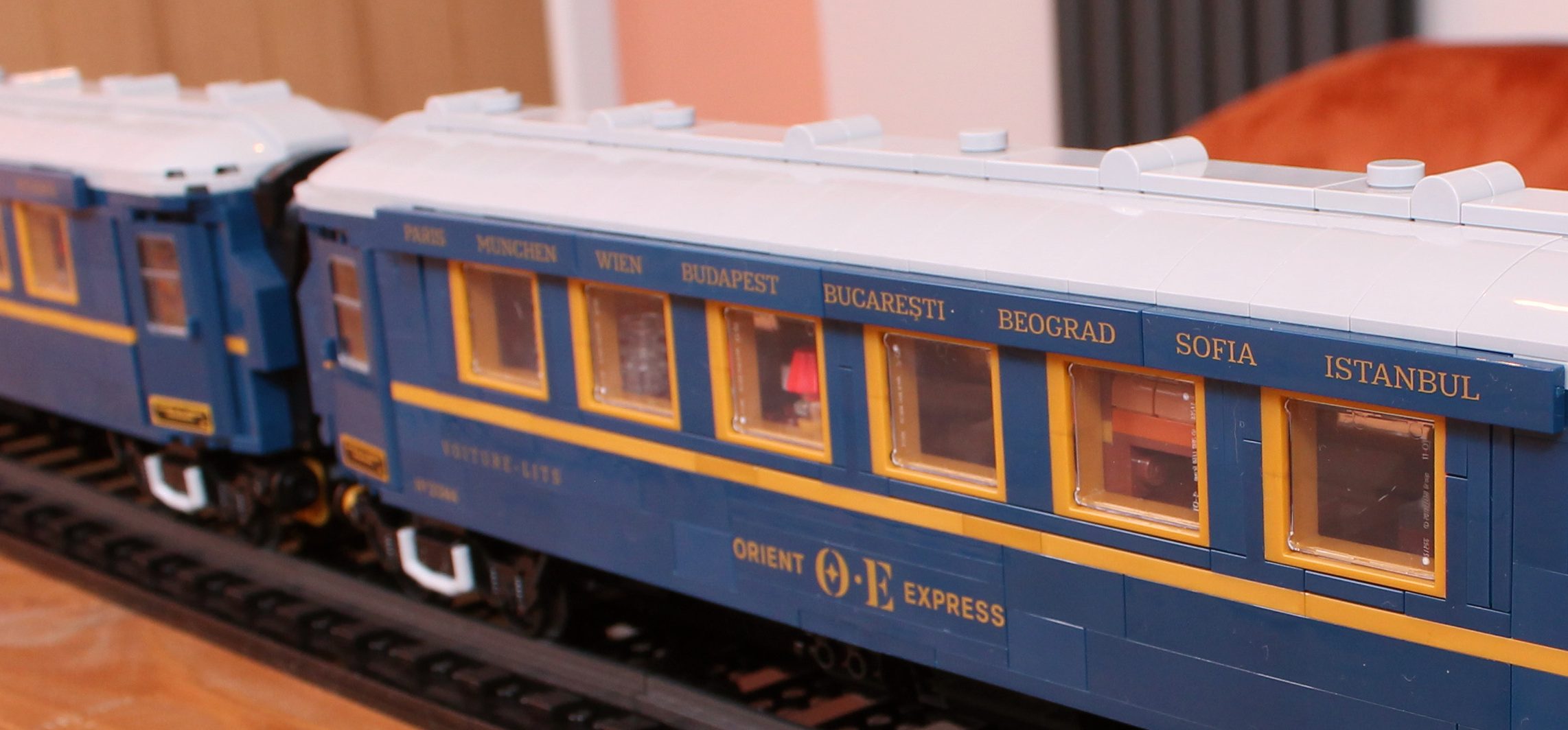 LEGO Ideas 21344 The Orient Express Train review 12 edited