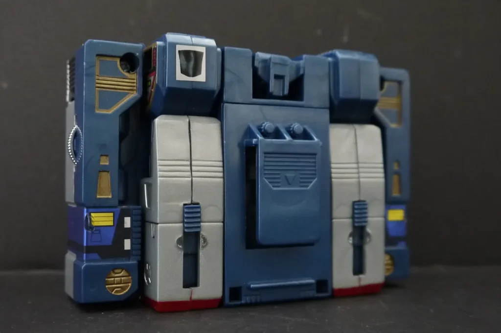 Transformers Soundwave 1 1024x680