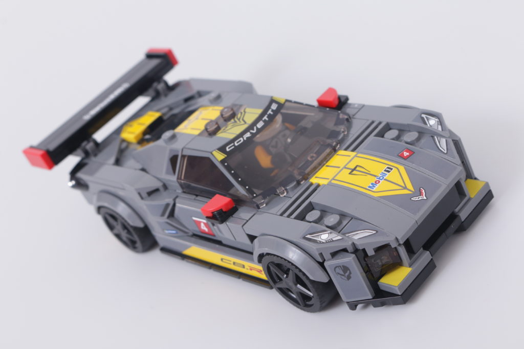 LEGO Speed Champions 76903 Chevrolet Corvette C8.R Race Car and 1968 Chevrolet Corvette review 17