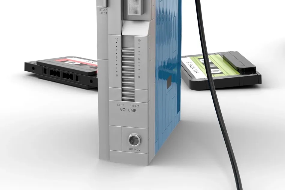 LEGO Ideas Sony Walkman 3