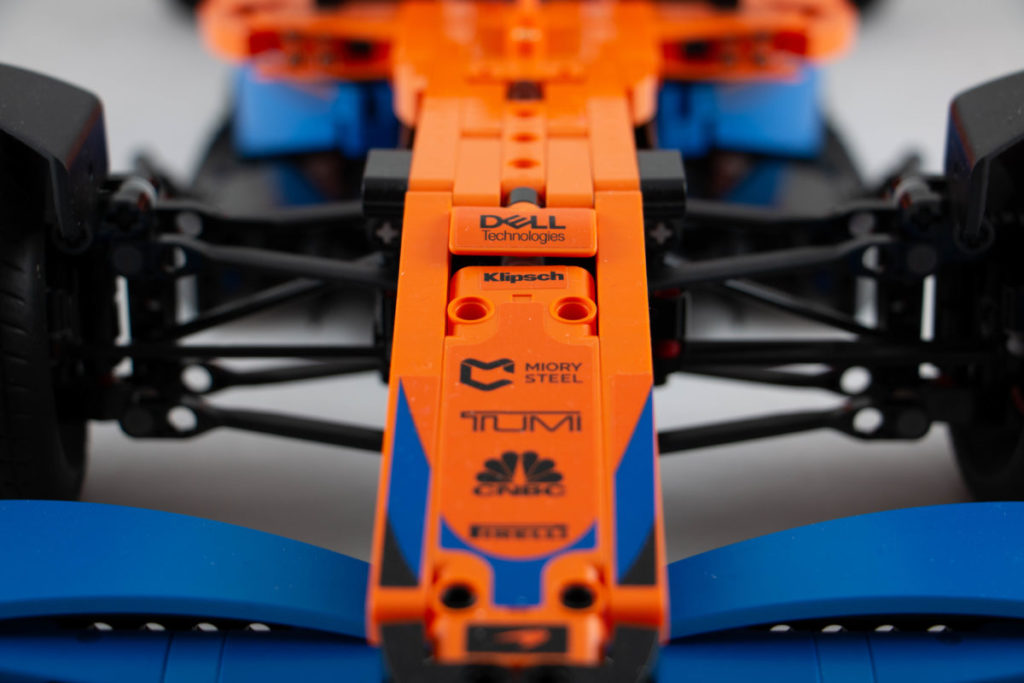 LEGO Technic 42141 McLaren Formula 1 Race Car review 04 1024x683
