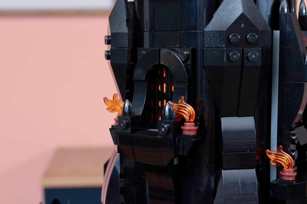 LEGO Icons 10333 The Lord of the Rings Barad dur review 11 1024x682