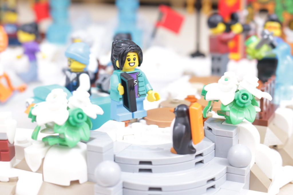 LEGO Chinese New Year 80109 Lunar New Year Ice Festival review 7 1024x683