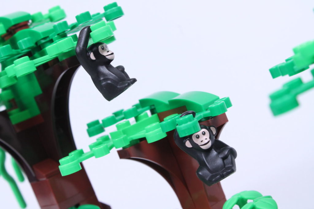 LEGO 40530 Jane Goodall Tribute GWP set review chimps 14 1024x683