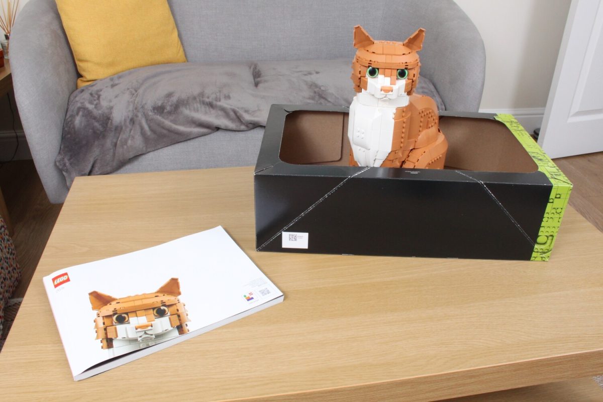 LEGO Ideas 21376 orange cat review 25 1200x800