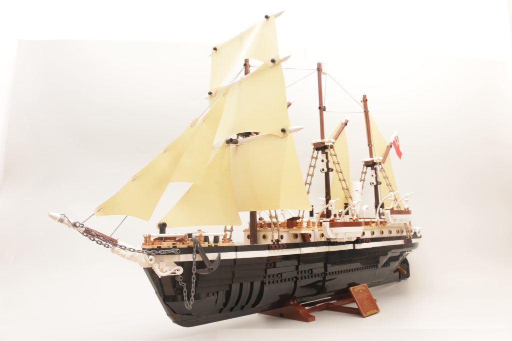 LEGO Icons 10335 The Endurance review 6 1024x683