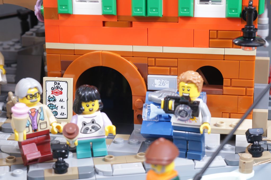 LEGO Ideas 21359 Italian Riviera review 39 1024x683