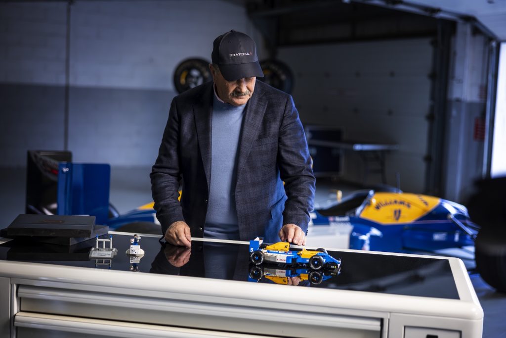 LEGO Icons 10353 Williams Racing FW24B Nigel Mansell 9 1024x683