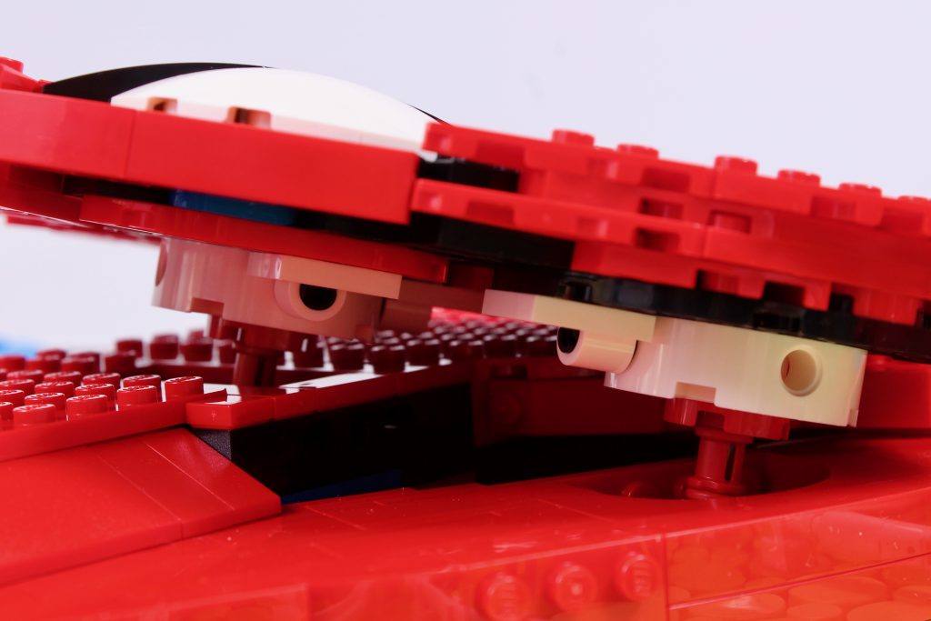 LEGO Art 31209 The Amazing Spider Man review 19 1024x683