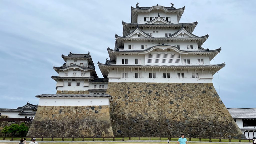 Himeji Castle critique 12 1024x576