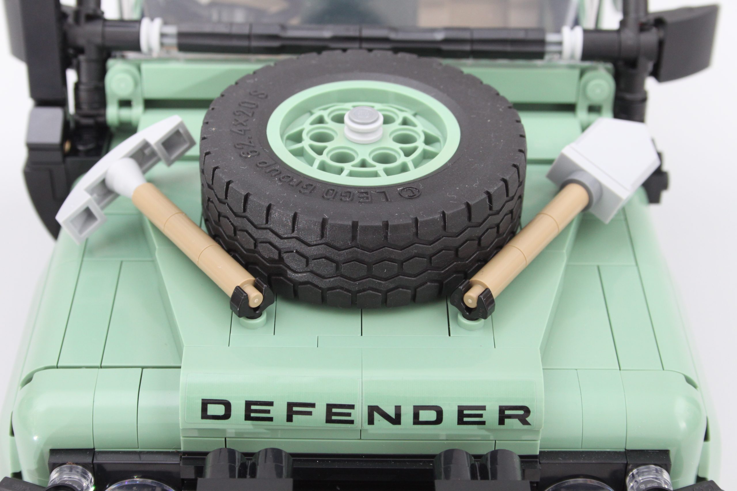 LEGO ICONS 10317 Land Rover Classic Defender 90 review 30 scaled