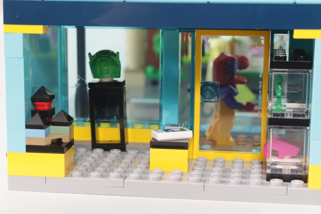 LEGO City 60380 Downtown review 23 1024x683
