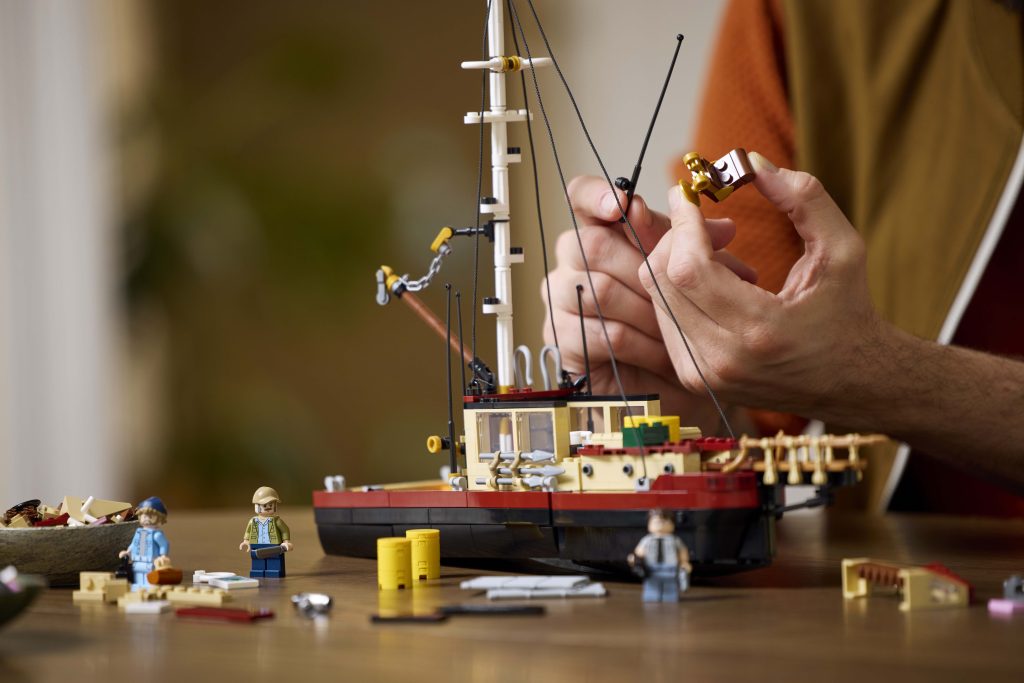 LEGO Ideas 21350 JAWS 8 1024x683