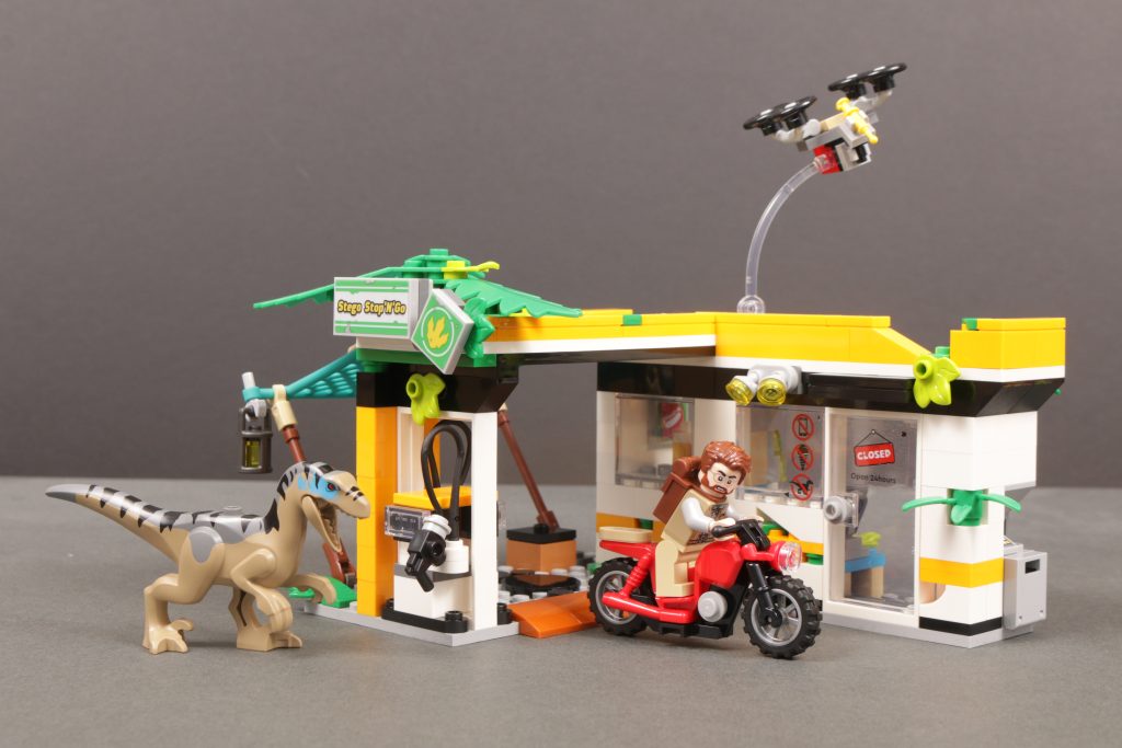 LEGO Jurassic World 79673 Raptor Titanosaurus Tracking Mission review 13 1024x683