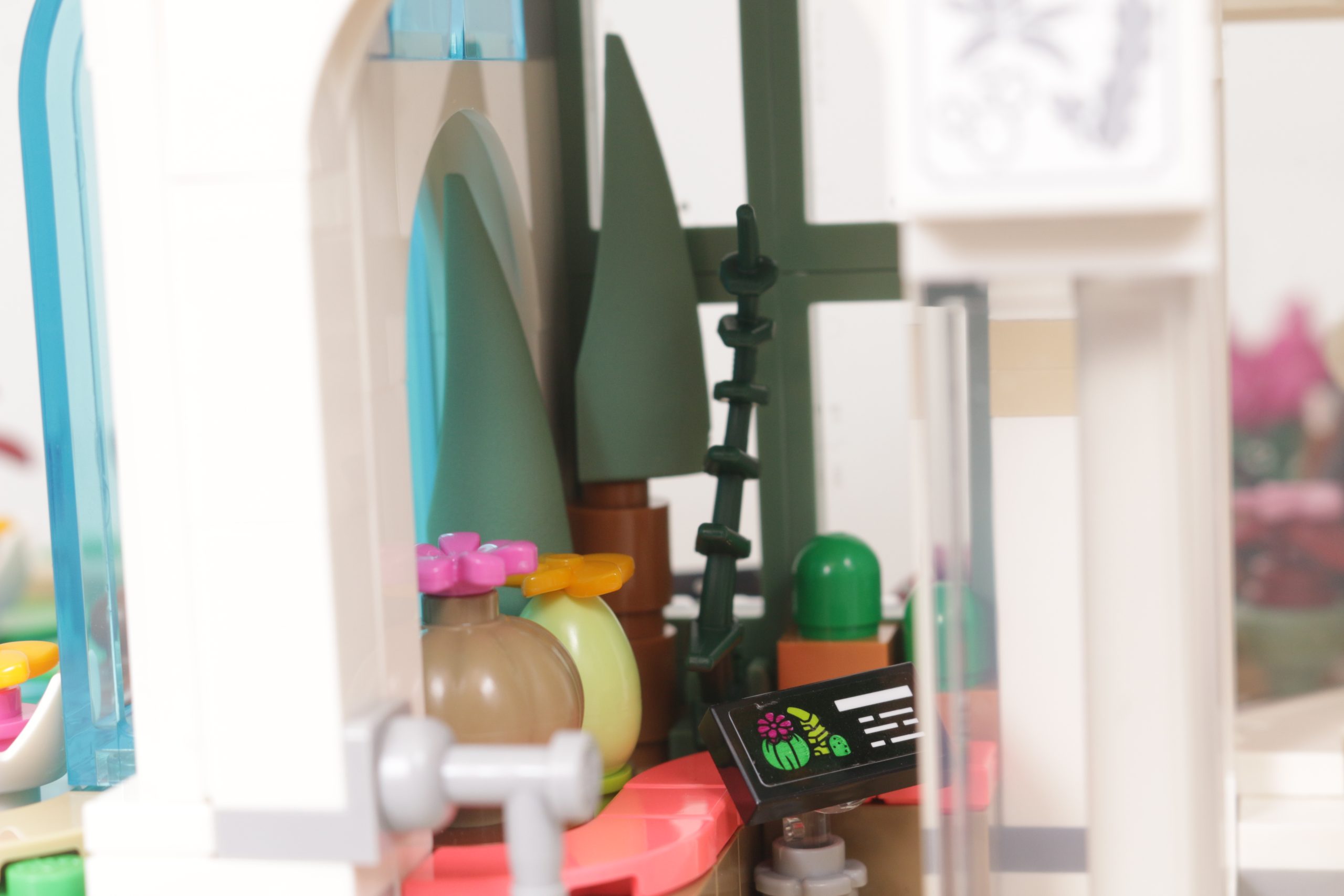 LEGO Friends 41757 Botanical Garden review 24 scaled