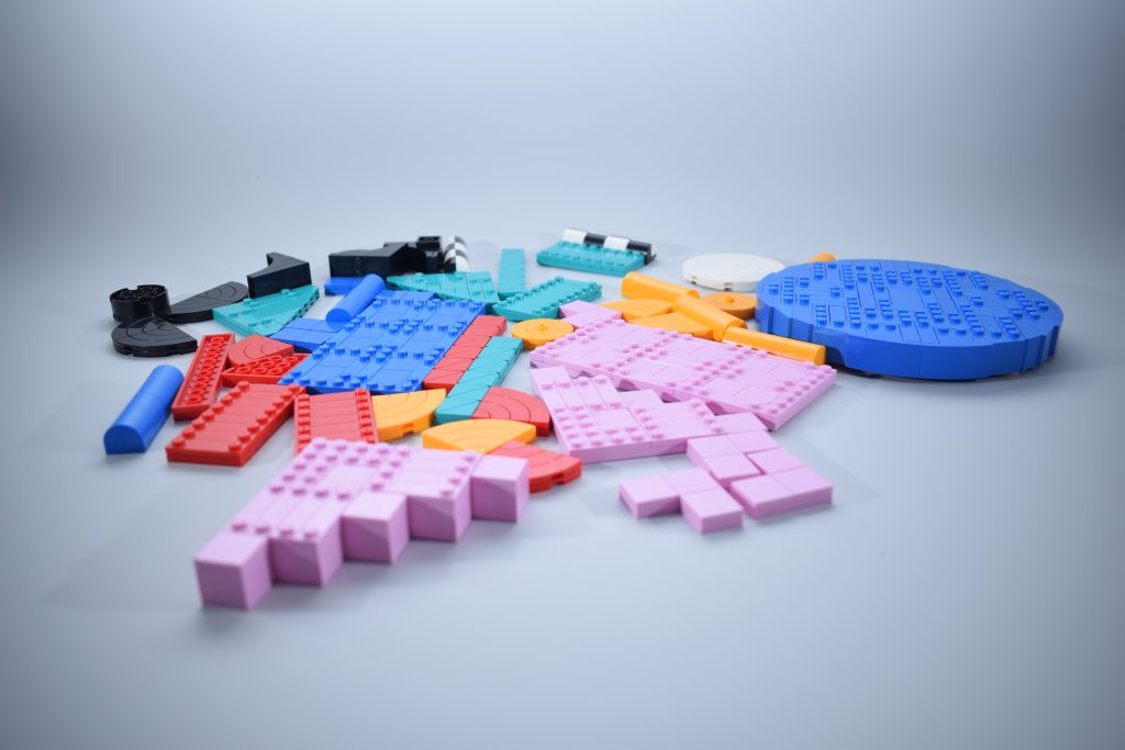 LEGO Art 31210 Modern Art Parts 2 1024x683