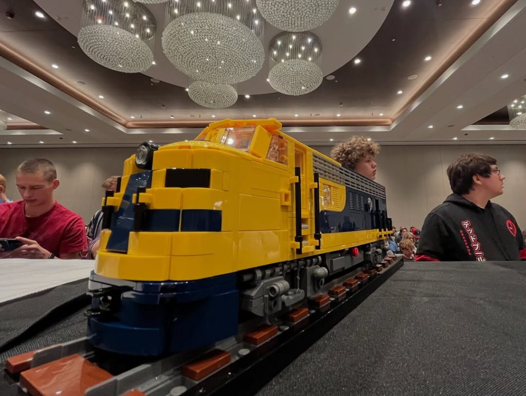 LONDONBRIDGEBRICKS BrickLink Designer Program Series 8 Brick Railroad Locomotive 1 1024x772