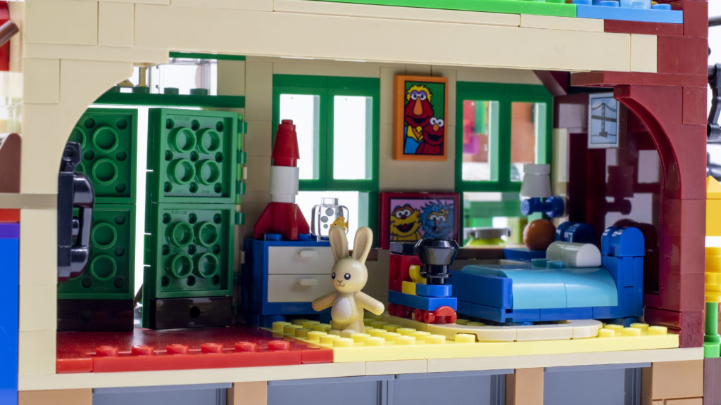 elmo room 1