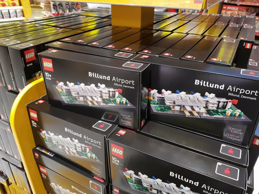 New LEGO 40199 Billund Airport set found