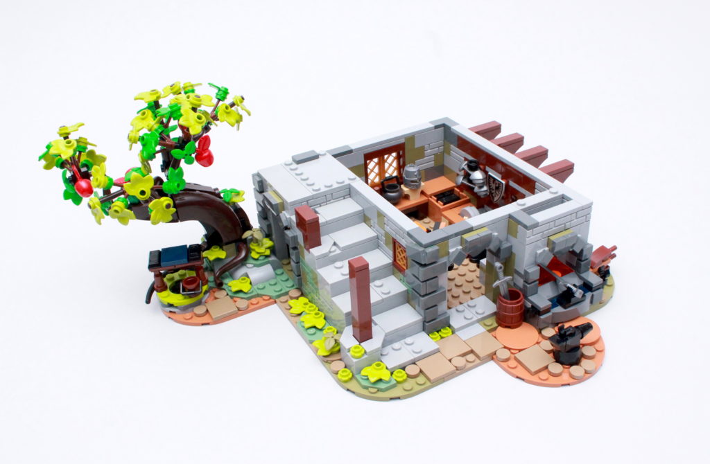 21325 Medieval Blacksmith review 26