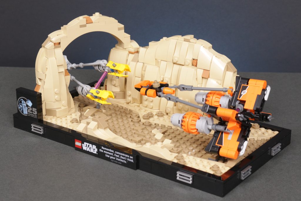 LEGO Star Wars 75380 Mos Espa Podrace Diorama review 18 1024x683