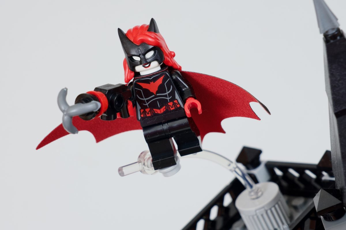 LEGO Batman DC 76300 Arkham Asylum mod 7 1200x800