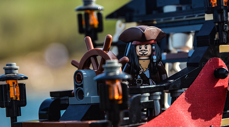 Brick Pic of the Day: Sparrow sets sail