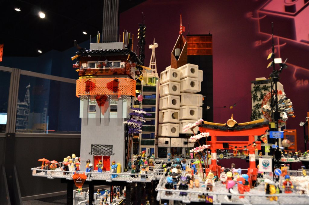 lego cyberpunk city 5