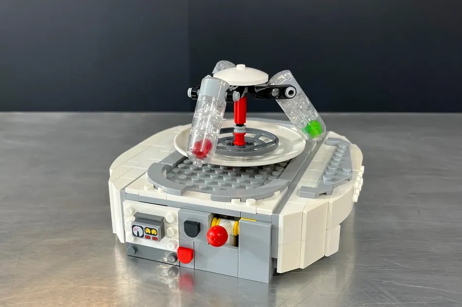 LEGO Ideas Science Lab Kit 6