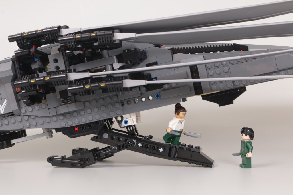 LEGO Icons 10327 Dune Atreides Royal Ornithopter review 7 1024x683