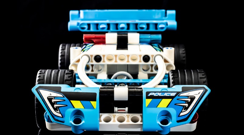 LEGO Technic 42091 Police Pursuit review