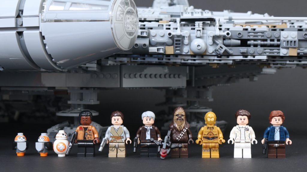 LEGO Star Wars 75192 Millennium Falcon minifigures featured 1024x576