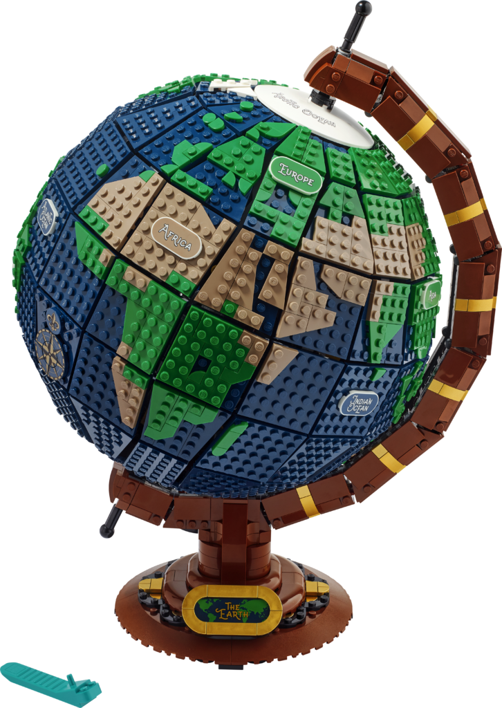 LEGO Ideas 21332 The Globe 3