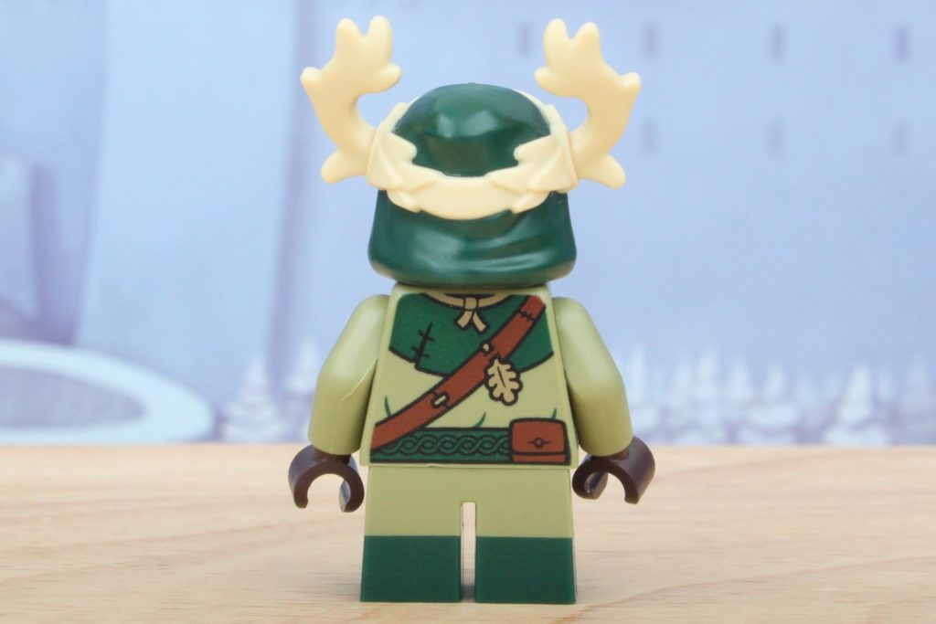 lego 71047 dungeons and dragons collectible minifigures review halfling druid 5 min 1024x683