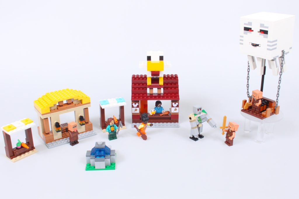 LEGO Minecraft 21273 The Ghast Balloon Village Attack review 1 1024x683