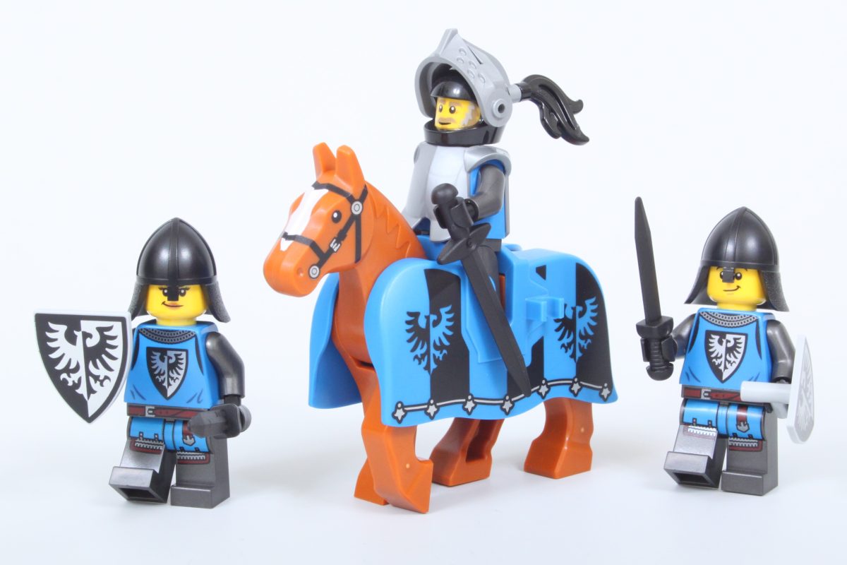 lego castle pick a brick army building minifigures 10305 10 1200x800