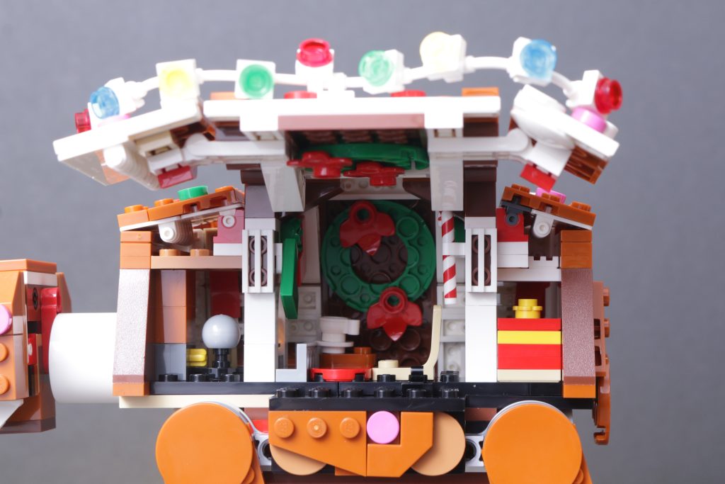 LEGO Christmas 2025 sets 40812 Snowman Ornaments 40809 Festive Gingerbread House 40820 Up Scaled Santa Minifigure 40806 Gingerbread AT AT Walker review 28 1024x683