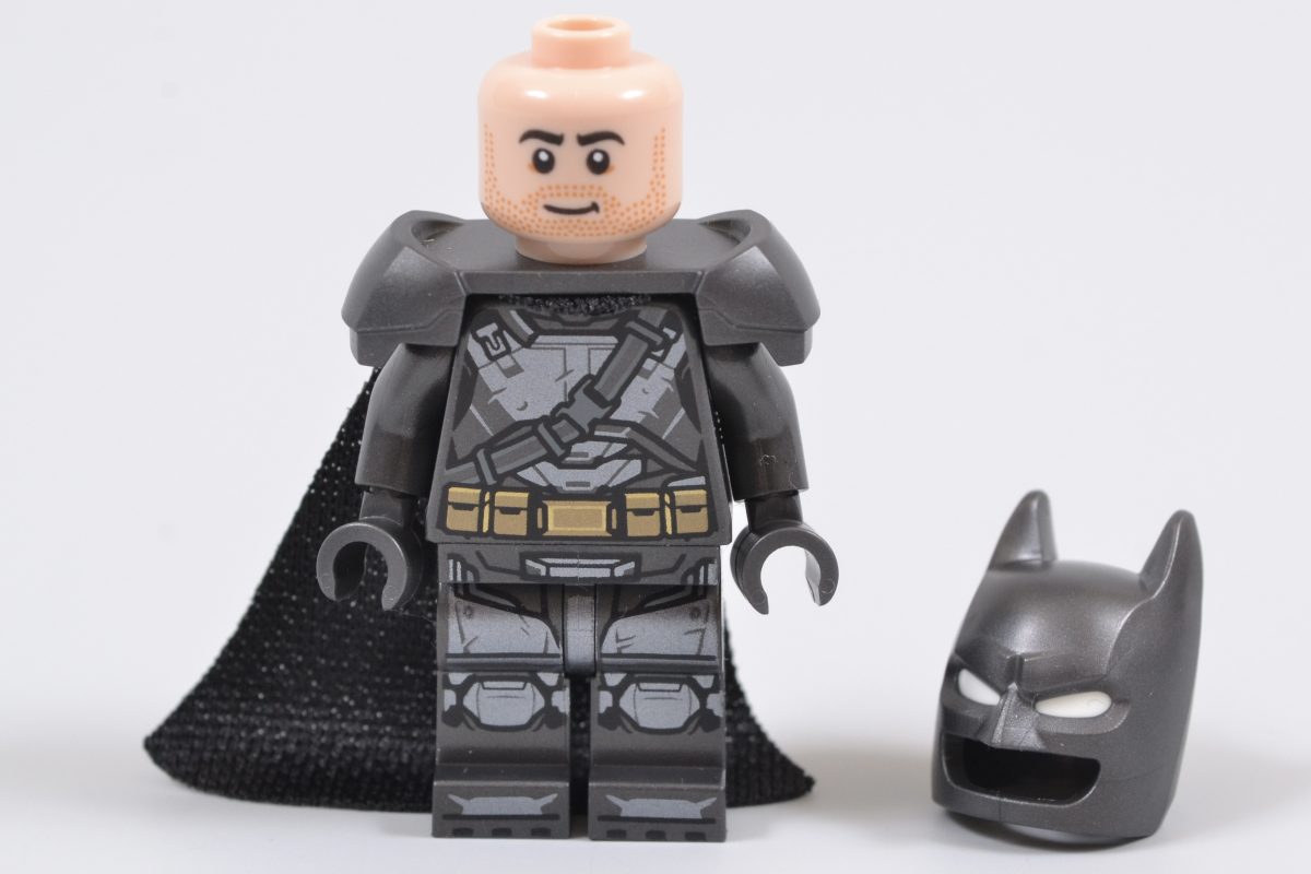 LEGO DC 76331 Batman V Superman Batmobile 3 1200x800