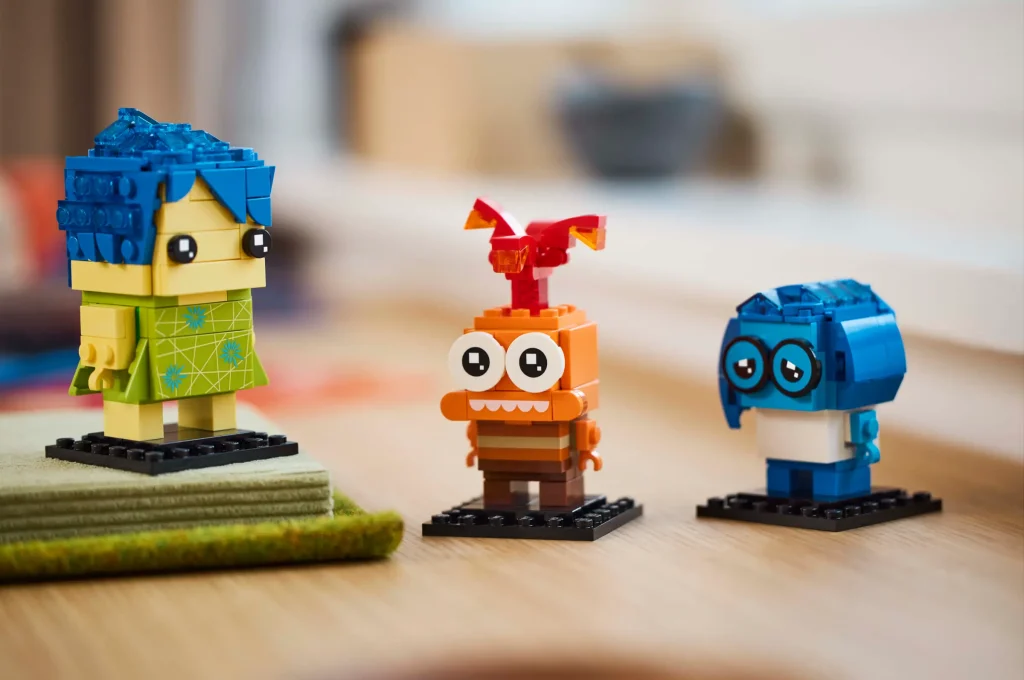 LEGO BrickHeadz 40749 Joy Sadness Anxiety 7 1024x680