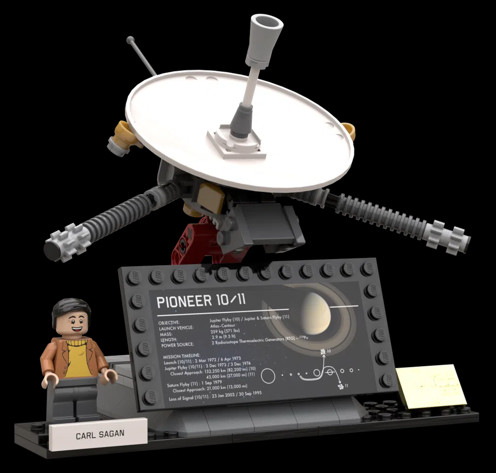 LEGO Ideas Outer Solar System Explorers 6