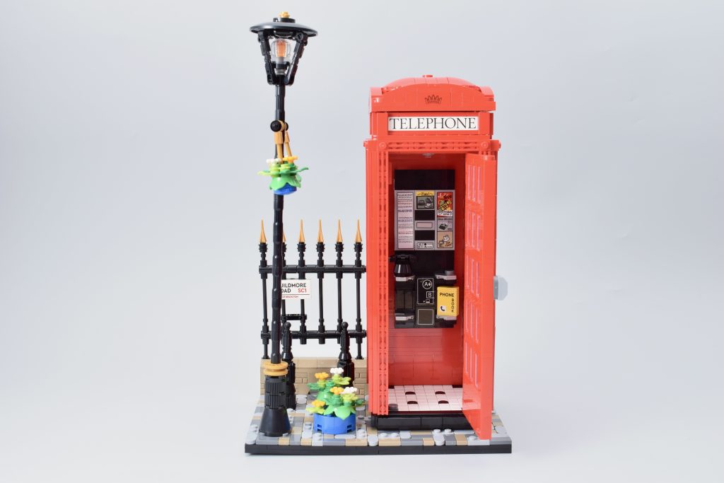 LEGO Ideas 21347 Red London Telephone Box review 13 1024x683