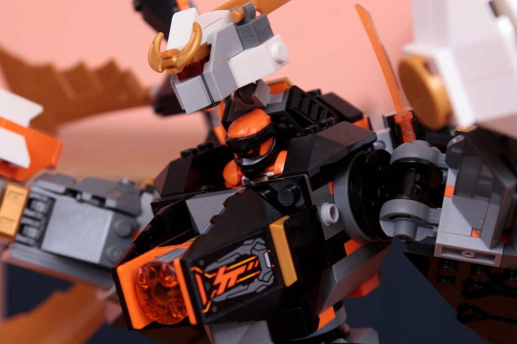 LEGO NINJAGO 71821 Coles Titan Dragon Mech critique 13 1024x683