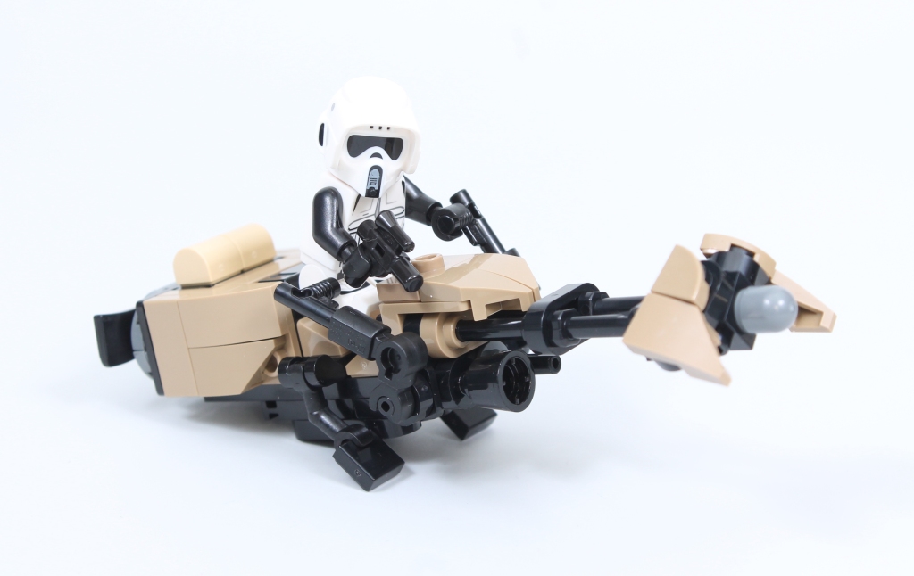 LEGO Star Wars 75353 Endor Speeder Chase Diorama review 23 1024x646