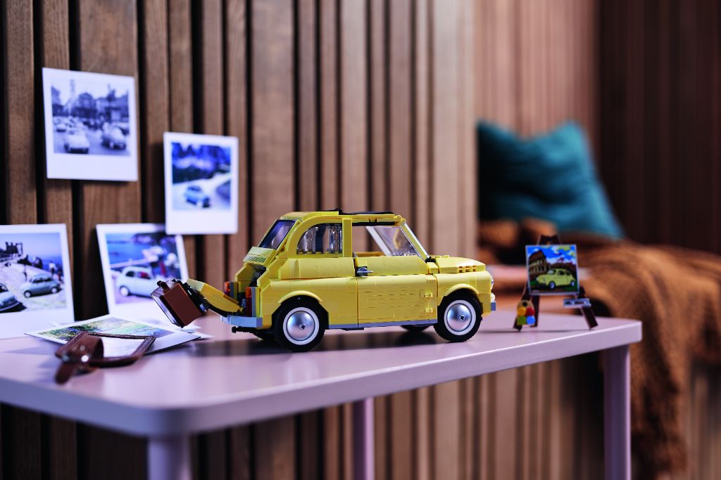 LEGO Creator Exoert 10271 Fiat 500 17
