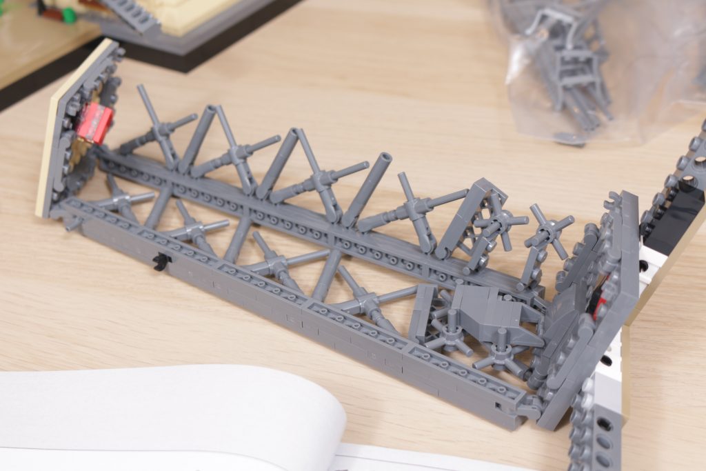 LEGO Icons 10307 Eiffel Tower review 20 1024x683
