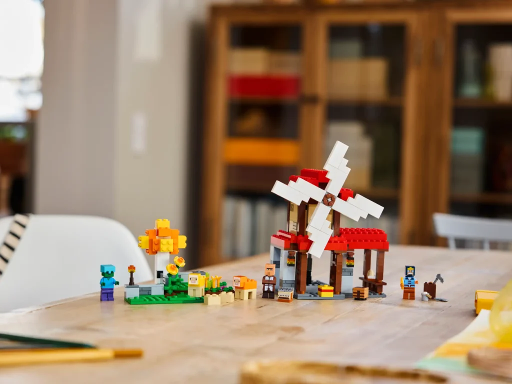 LEGO Minecraft 21262 The Windmill Farm 11 1024x768