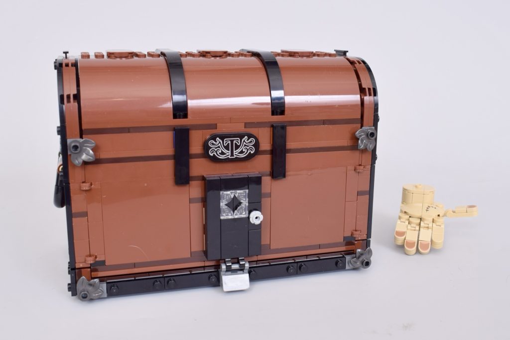 LEGO Wednesday Things Apartment review 1 1024x683