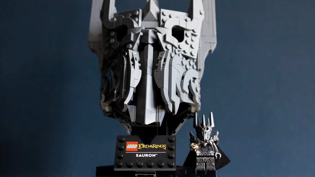 LEGO Icons Lord of the Rings 11373 Sauron 6 1200x675