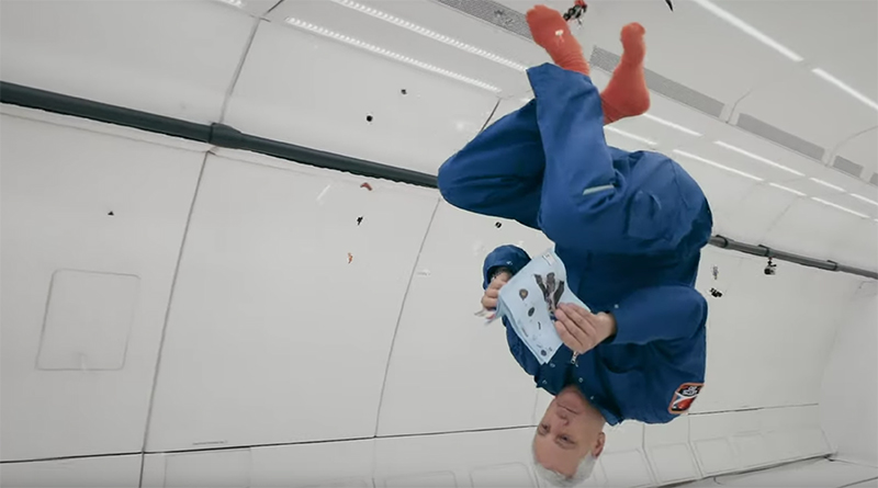 Former NASA astronaut builds LEGO set in zero gravity
